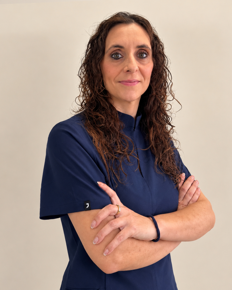 Raquel Urquia, auxiliar dental a Disau