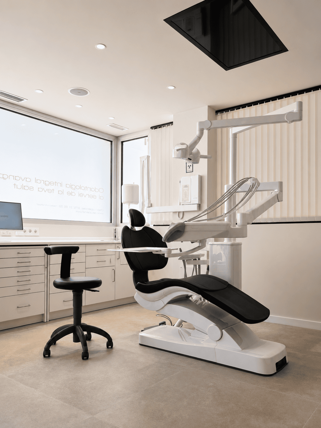 Cadira dental de la clínica